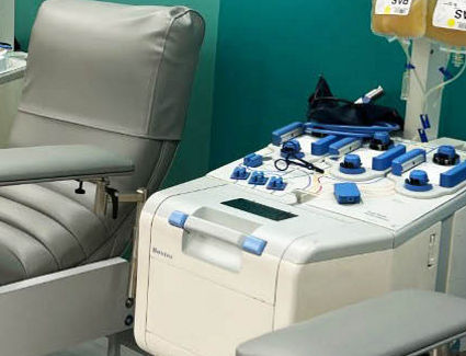 Charlotte Donor Center Building with OneBlood Logo